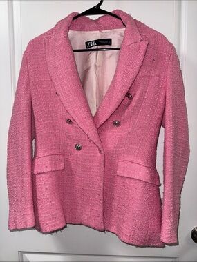 Zara Pink Bouclé Double-Breasted Blazer